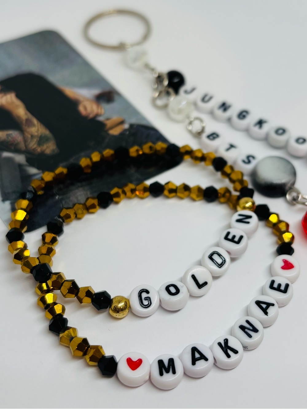 (4pcs) BTS JUNGKOOK KEYCHAIN BRACELET PHOTO CARD BUNDLE - Picture 3 of 8